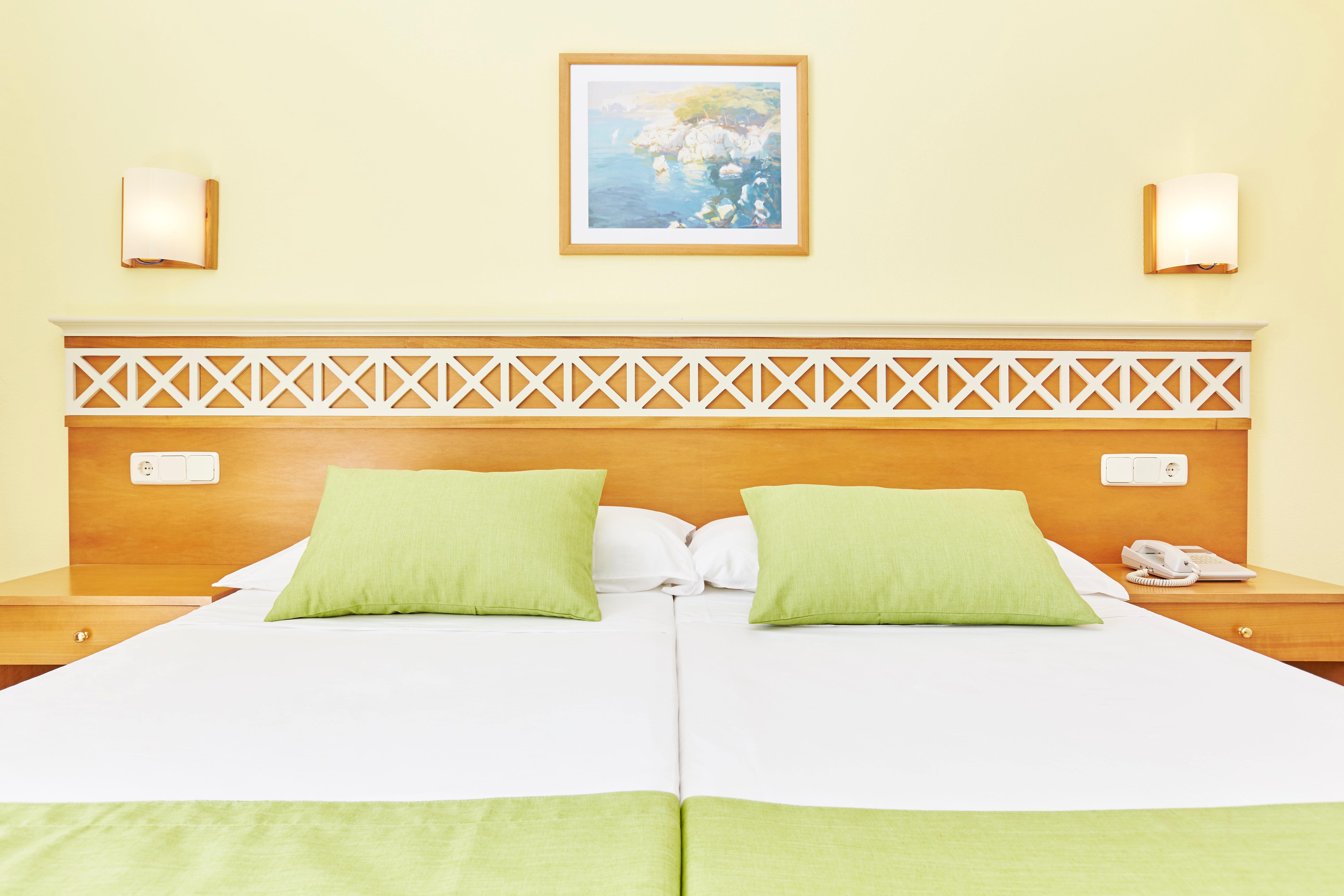 Universal Hotel Bikini Cala Millor  Exterior photo