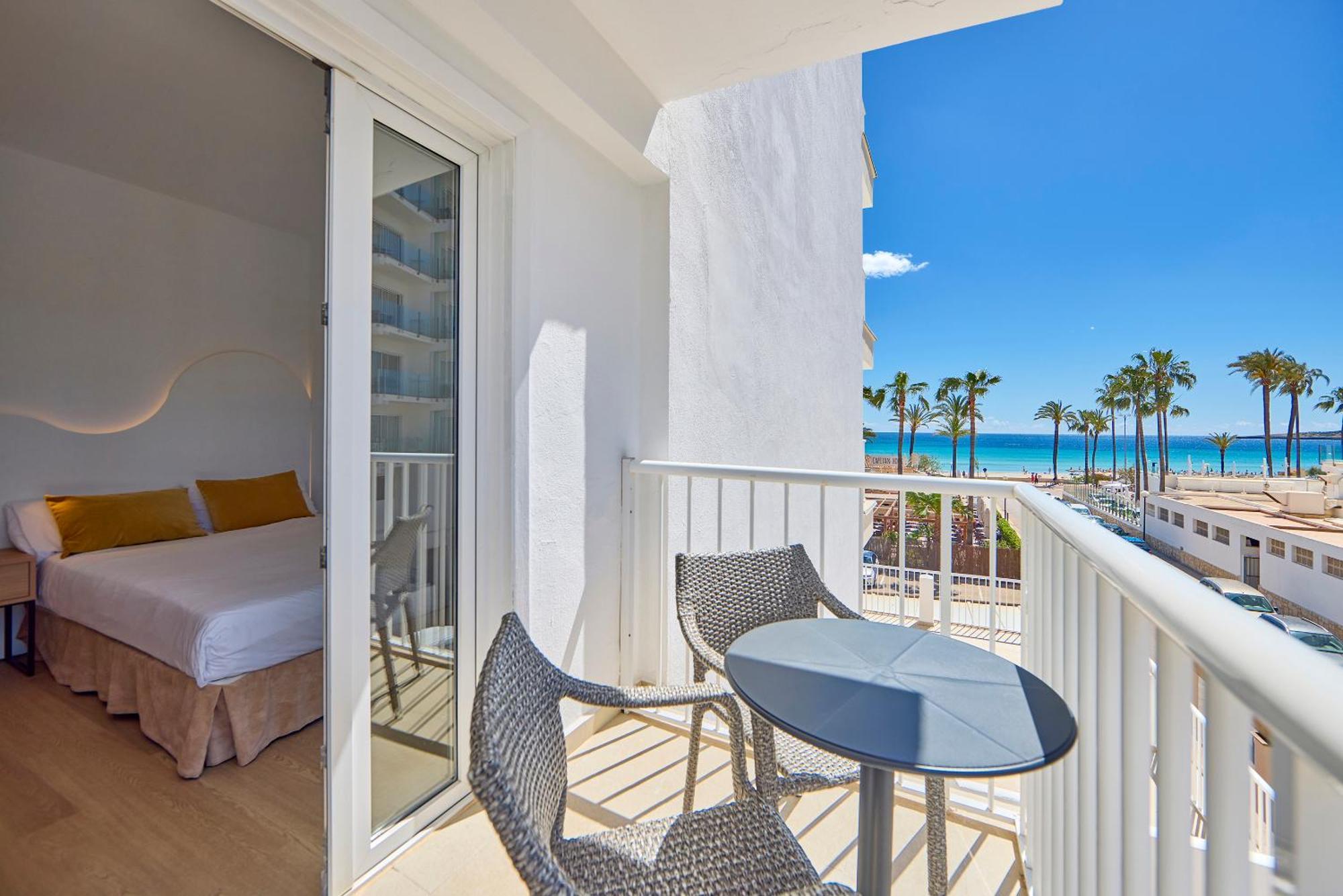 Universal Hotel Bikini Cala Millor  Exterior photo